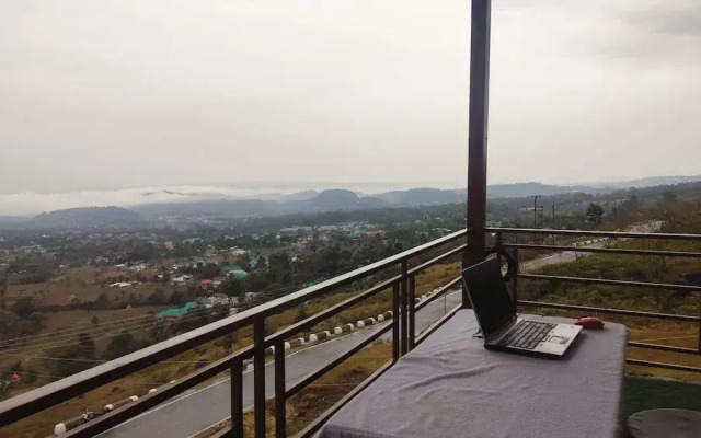 Hotel Nirbana Heights