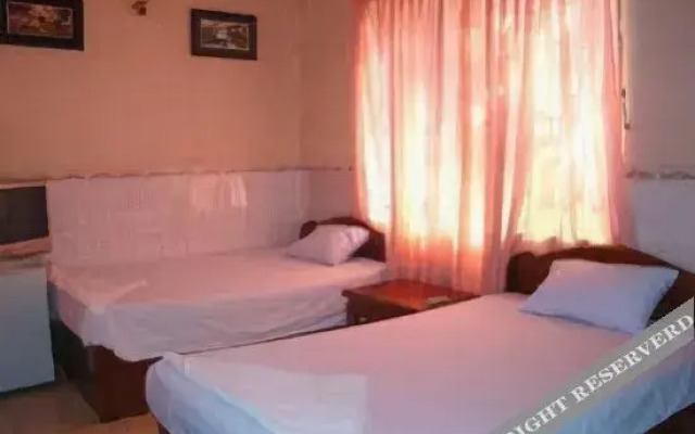 Paris Hotel