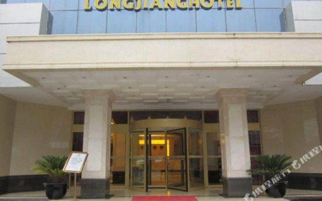 Wenxian Longjiang Hotel