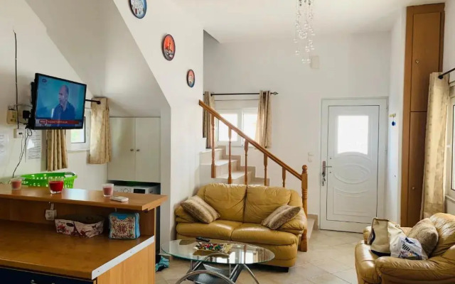 Haraki Beach Mediterranean Retreat