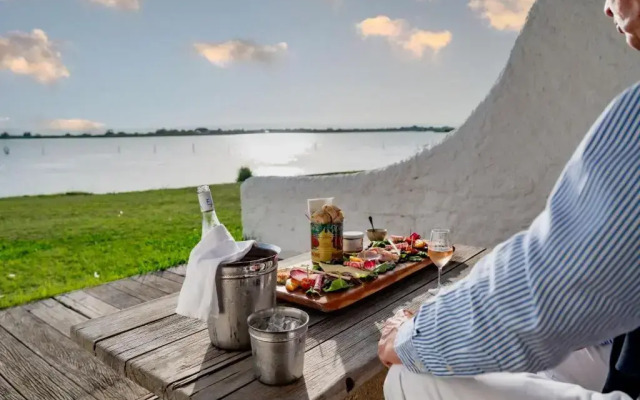 Lodge Sainte Helene