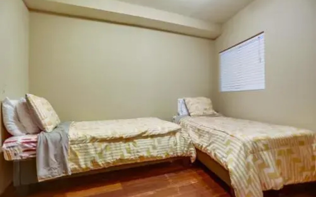 Waterfront Getaway 7 Townhouse