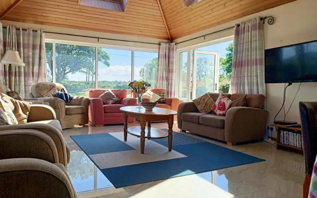 Ashlea Bungalow