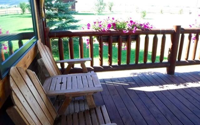 Canyon Cabins Lodging