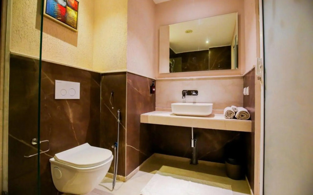 Kaveri Hotel