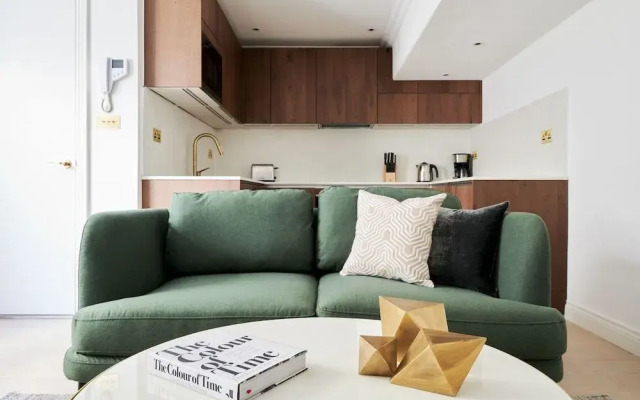 Sonder Kensington Town House