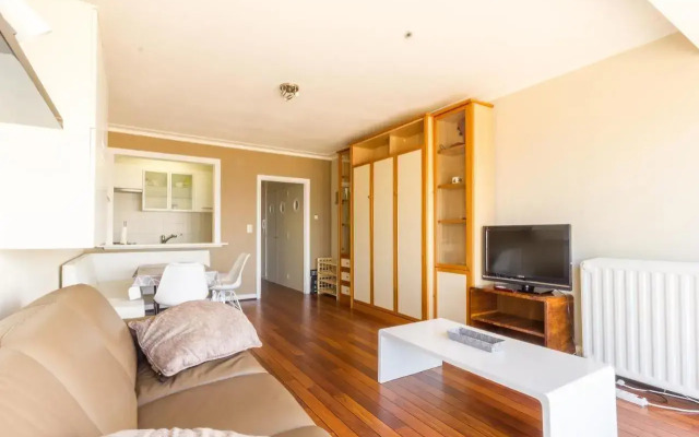 Studio St James 0402