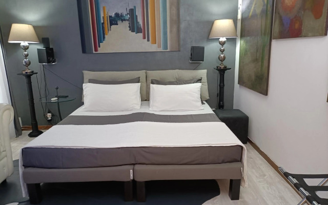 Spanish Steps bedroom