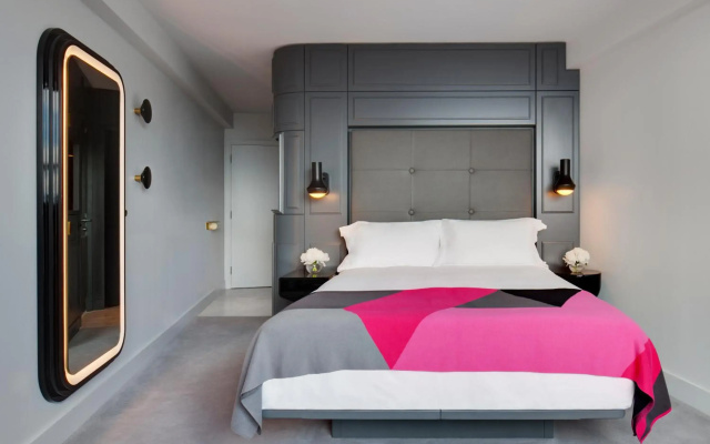 Sea Containers London