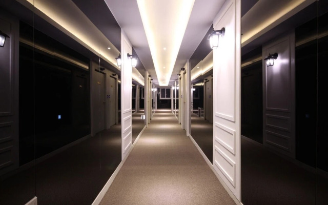 Gumi Bonggokdong Hotel Macheollu