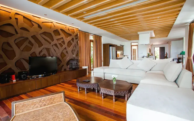 Amatapura Beach Villa 6