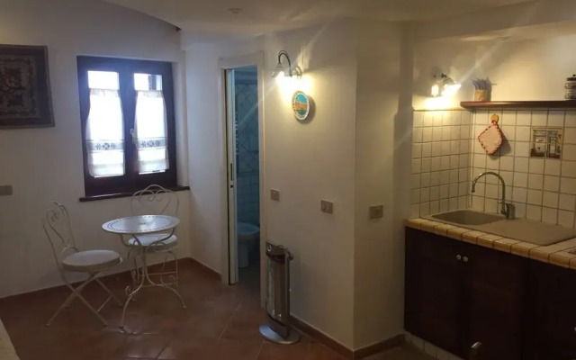 Studio Apartment in the Old Town Donzella