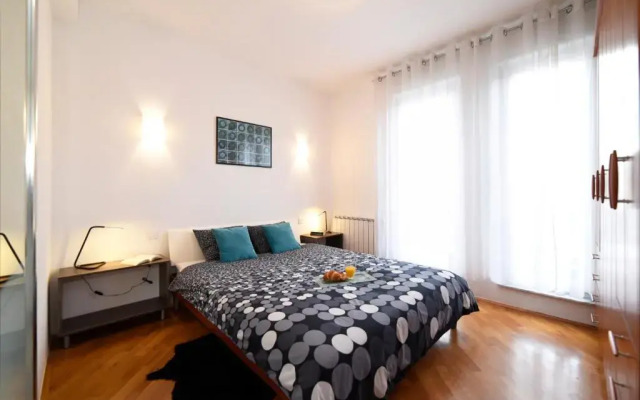Corner Apartment