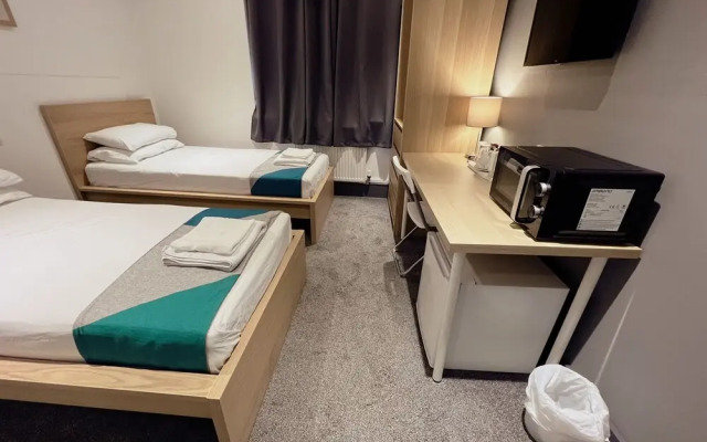 Contractor Accommodation - Cacco