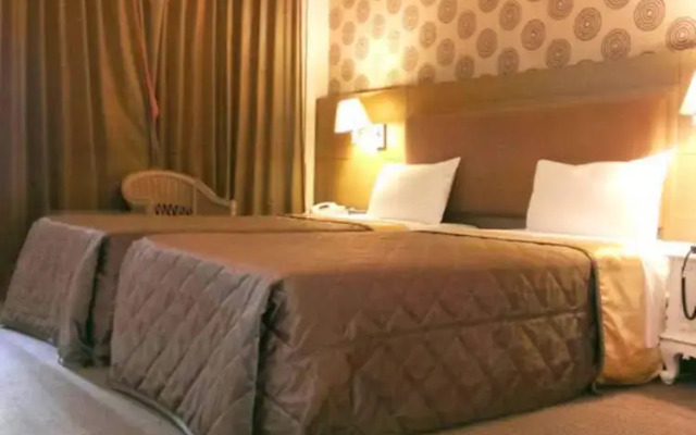 Home Yah SPA Motel