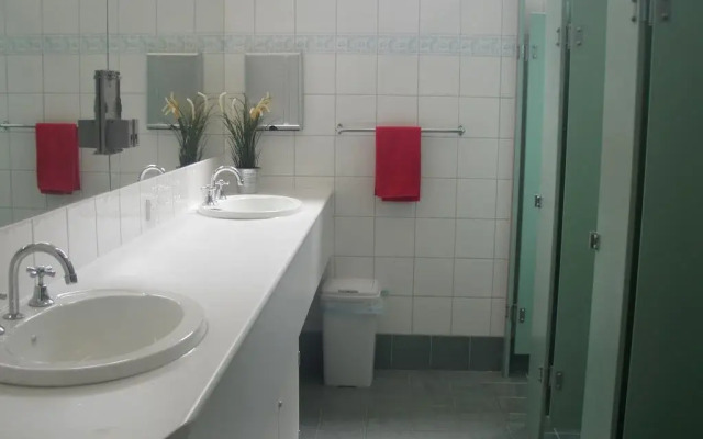 Bells Beach Backpackers