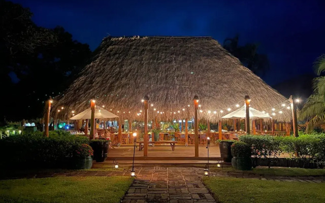 Turtle Inn by Francis Ford Coppola