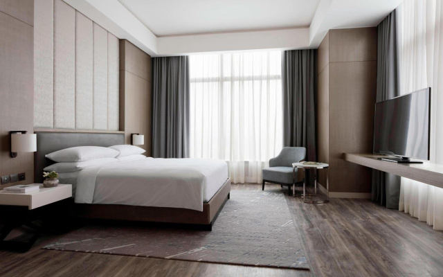 Clark Marriott Hotel