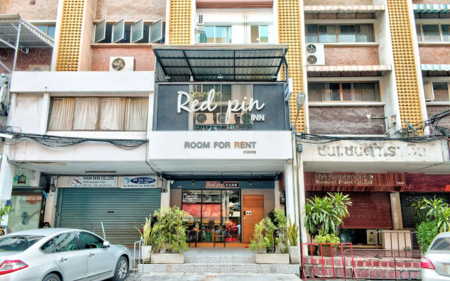 Red Pin Inn