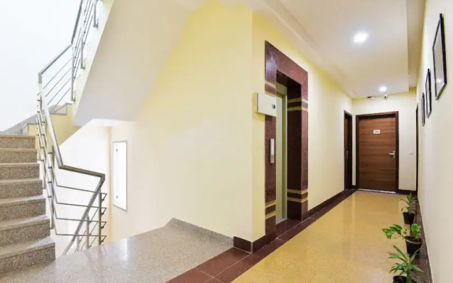 BluO Classic Studio DLF Golf Course Road