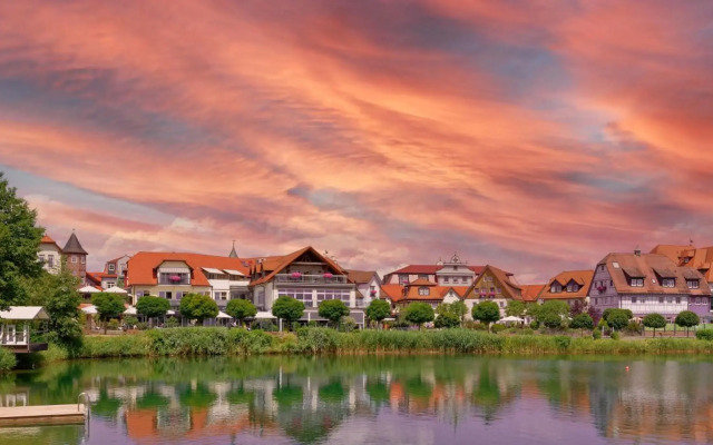 Seehotel Niedernberg - Das Dorf am See
