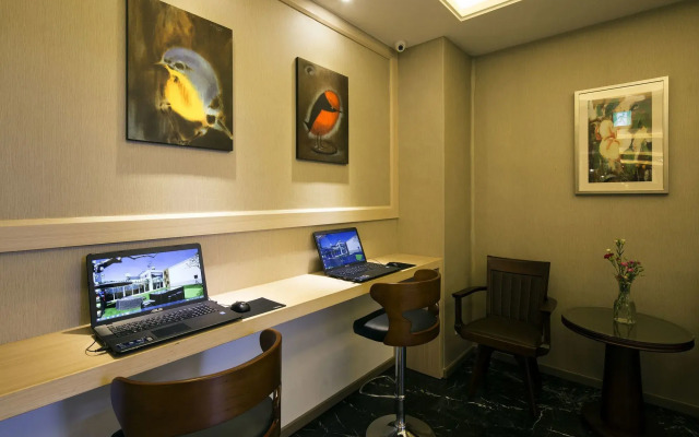 Olah Poshtel Taichung Wenxin