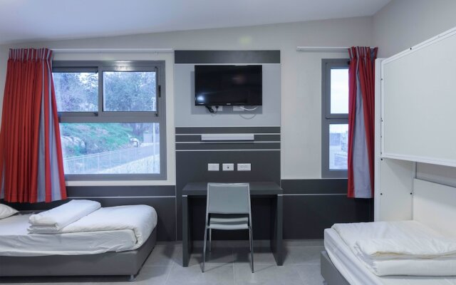 HI Haifa Hostel