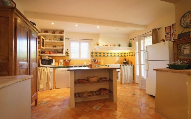 VILLAS DU LUBERON - Le Mas des Vignes