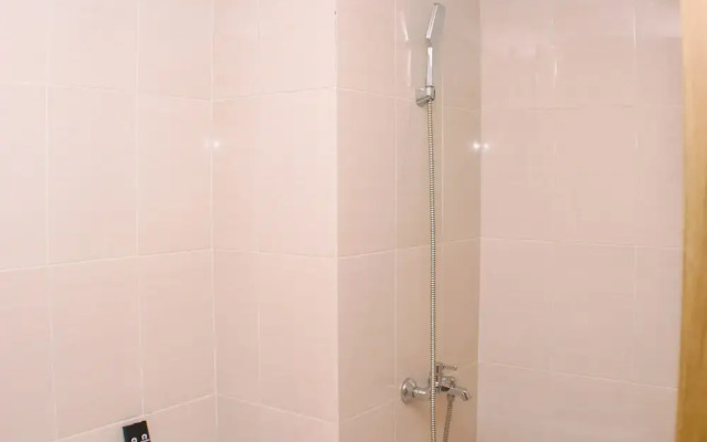 Nice Studio At Oasis Cikarang Apartment