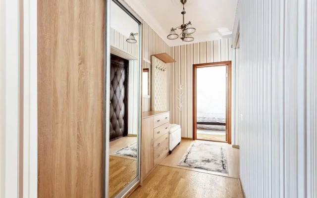 ApartLux на наб. Шевченко