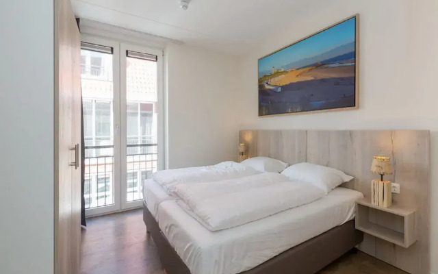 Luxury 6-person Apartment Near Zoutelande Beach
