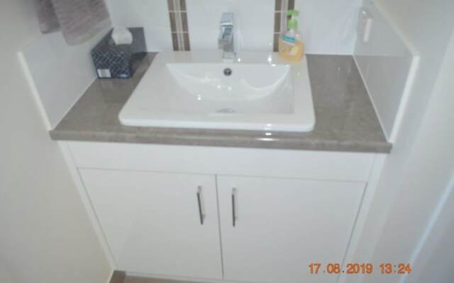 Fraser Views Bed and Breakfast