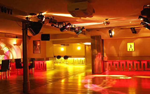 Hillcarter Hotel