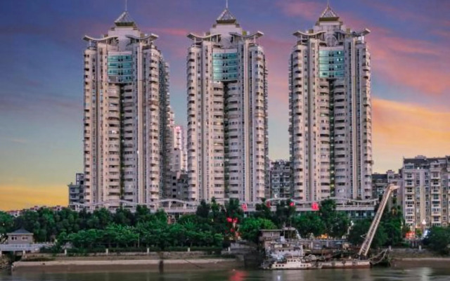 Comfort season hotel