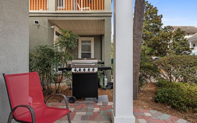 Champagne And Roses Fr 218 Tahitian Way