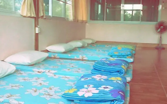 Baan Suan Klang Pai Homestay