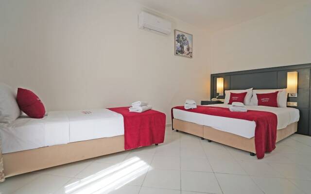 Ömer Aybak Beach Hotel