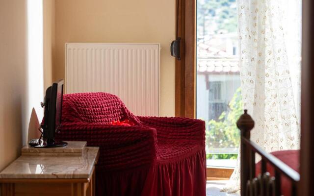 Thomai's apartment