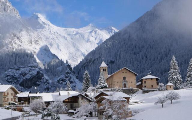 Chalet Bellecote 330m2 - Capacity 18 to 22 people