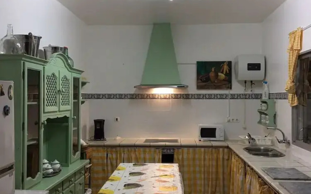 Chalet Ctra. Utrera-los Palacios