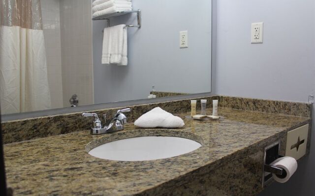 Casa Azul Hotel Blu JFK