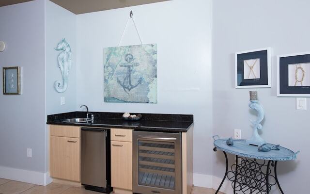 Caribe Penthouse - 3 Br Condo