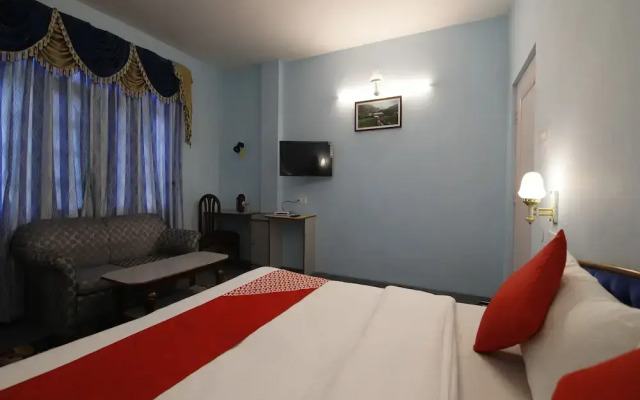 OYO 14534 Hotel Oakwood