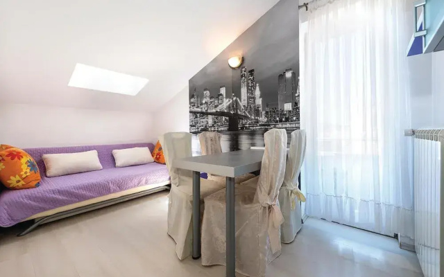 Awesome Home in Vodice With Wifi and 2 Bedrooms