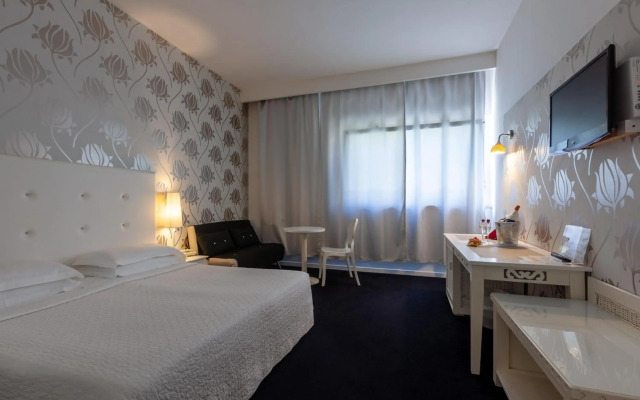Hotel Mediterraneo