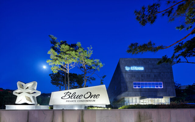 Blue One Resort