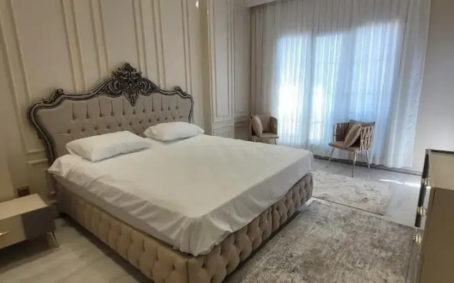 Villa Red Tent