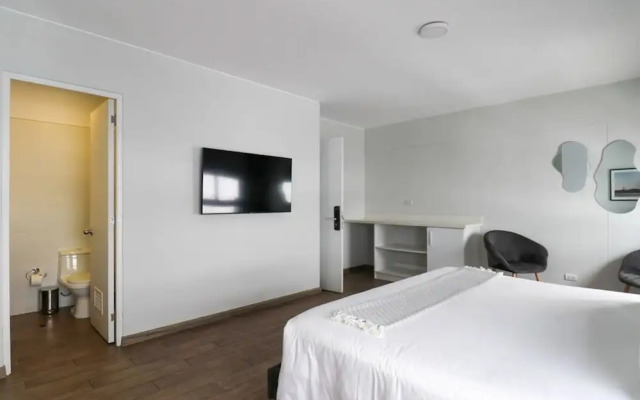 w Modern 2BR in Miraflores