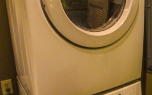 Rosemary Beach Rentals by Counts-Oakes