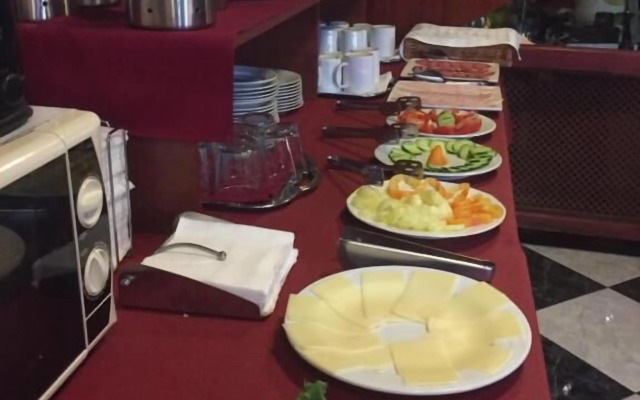 Kálvária-Rácz Hotel